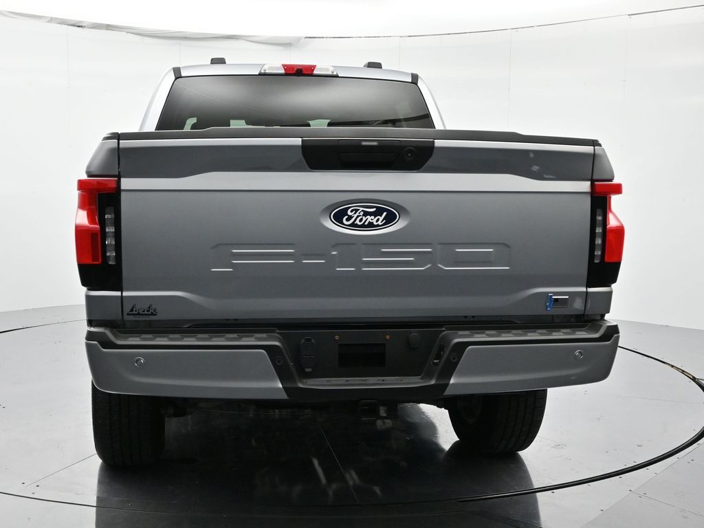 2025 Ford F-150 Lightning Flash - Photo 6