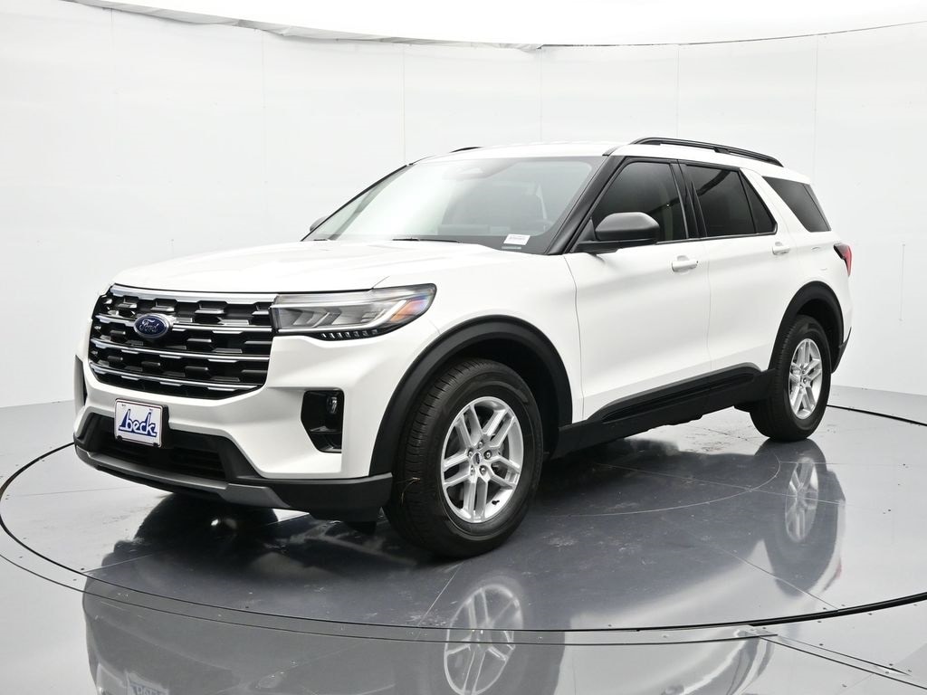 2026 Ford Explorer's photo