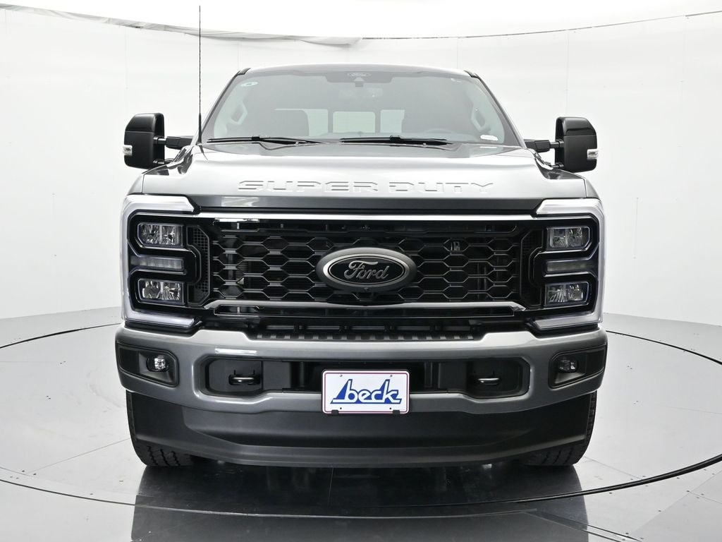 New 2025 Ford F-250 Truck Crew Cab