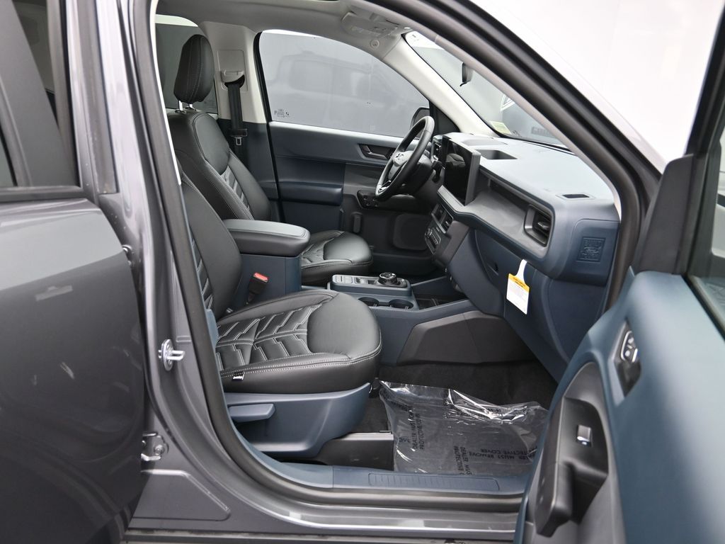 2025 Ford Maverick XLT - Photo 28