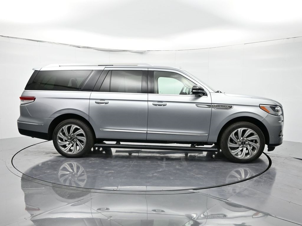 Used 2023 Lincoln Navigator L Reserve SUV