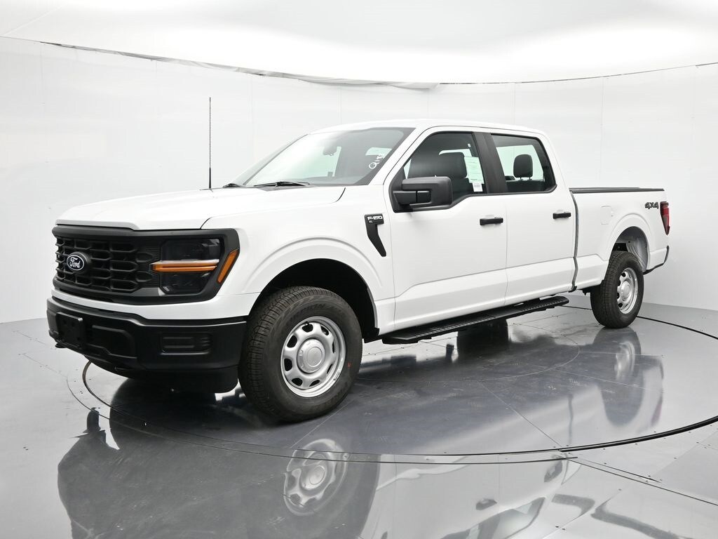 2025 Ford F-150 XL's photo