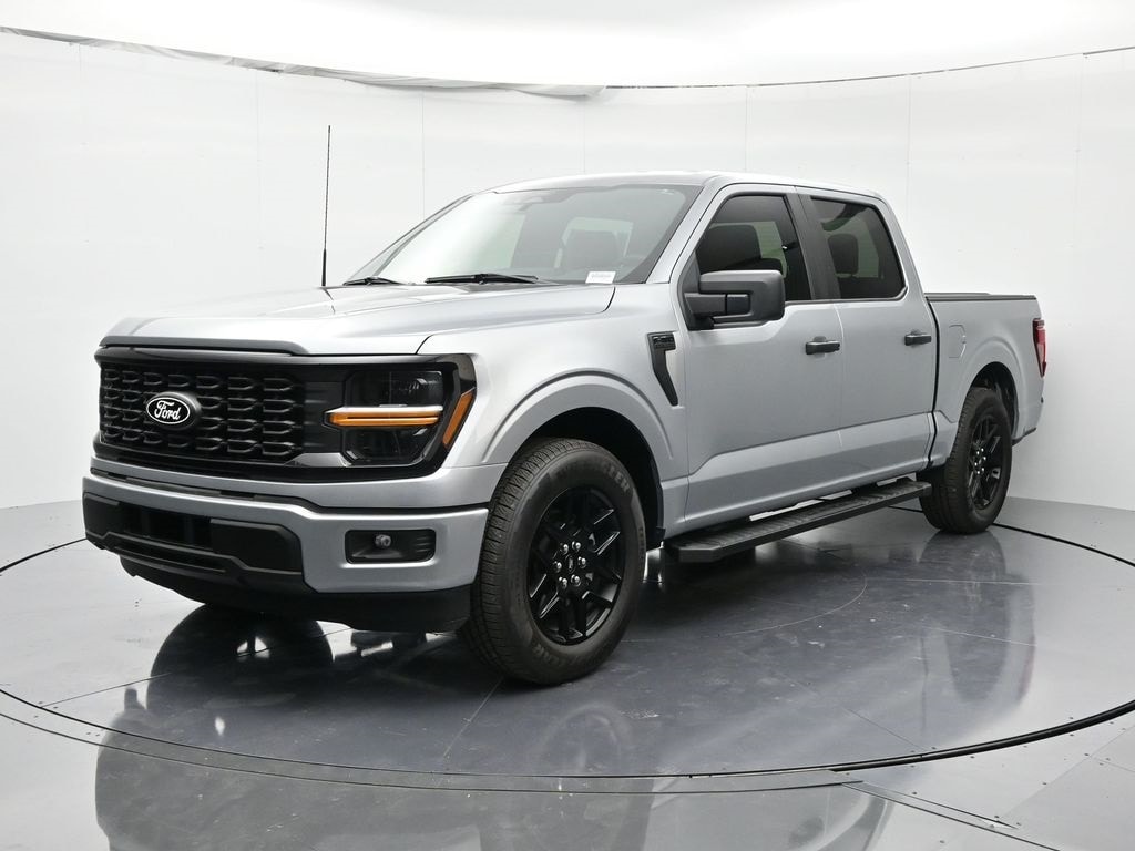 2025 Ford F-150 STX's photo