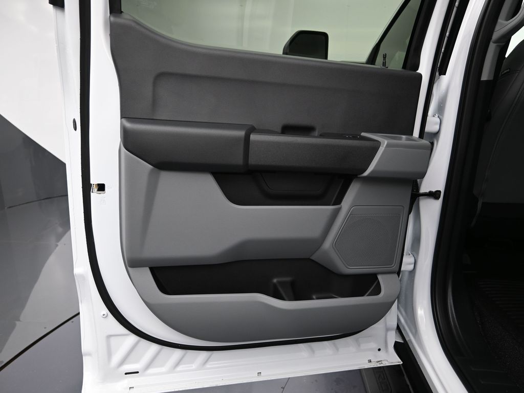 2026 Ford F-250 Super Duty XL - Photo 23