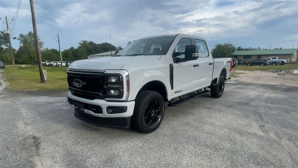 2026 Ford F-250 XL photo 4