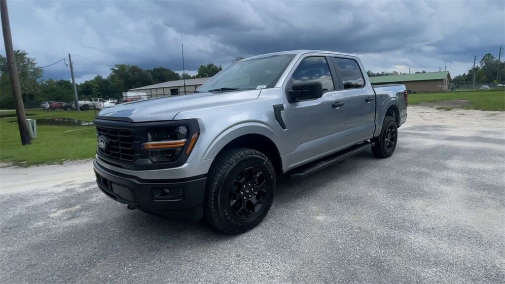 2025 Ford F-150 STX photo 3