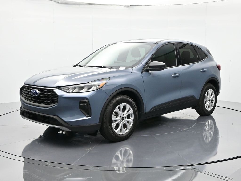 2025 Ford Escape Active's photo