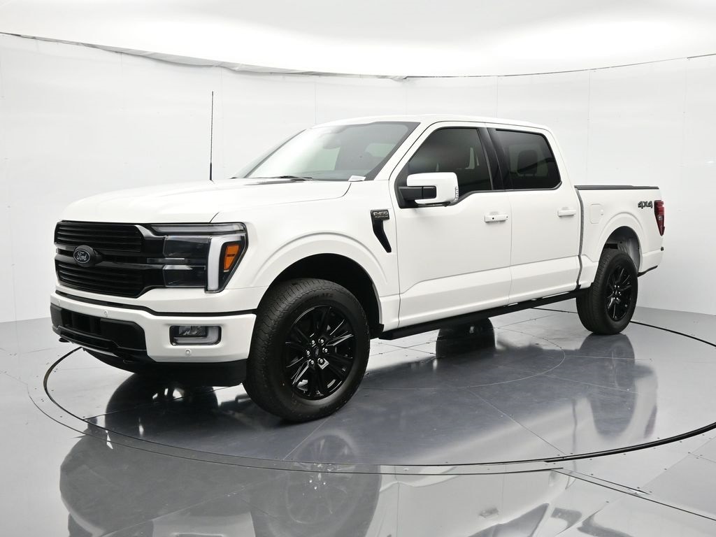 2025 Ford F-150 Platinum's photo