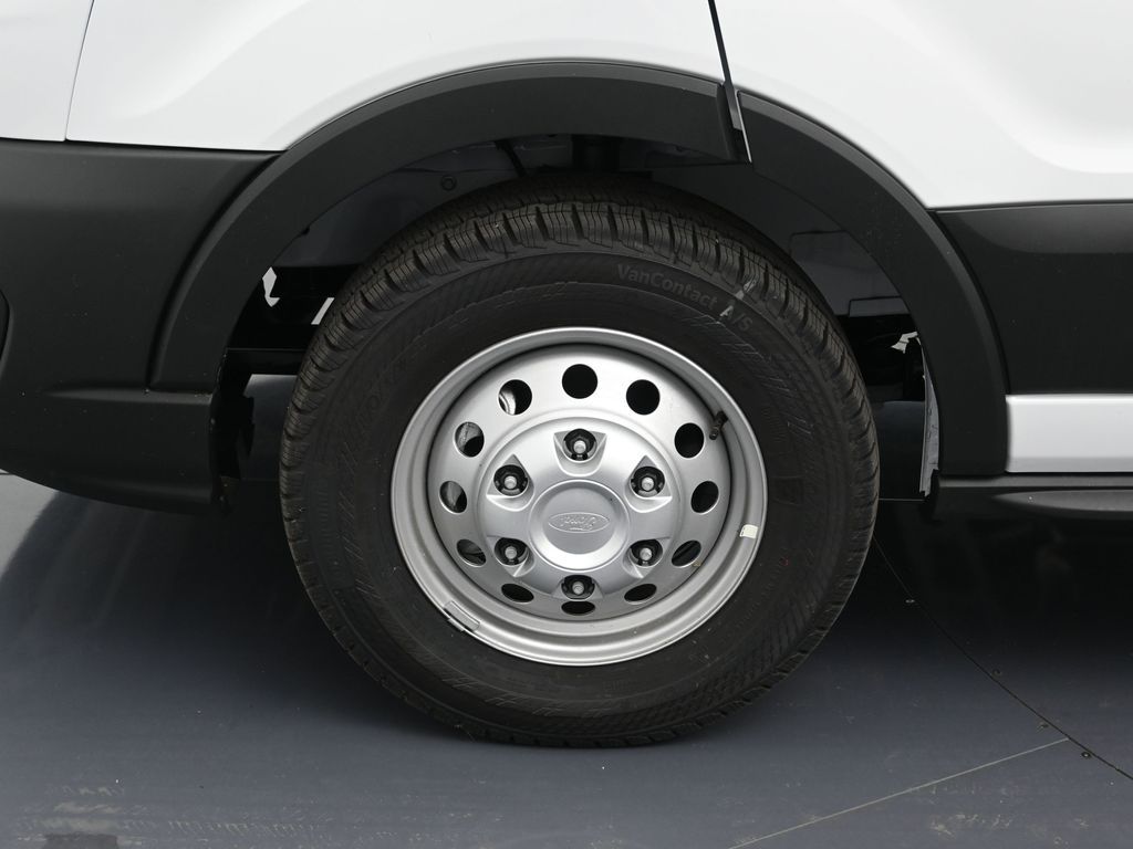 2025 Ford Transit Van Base - Photo 9