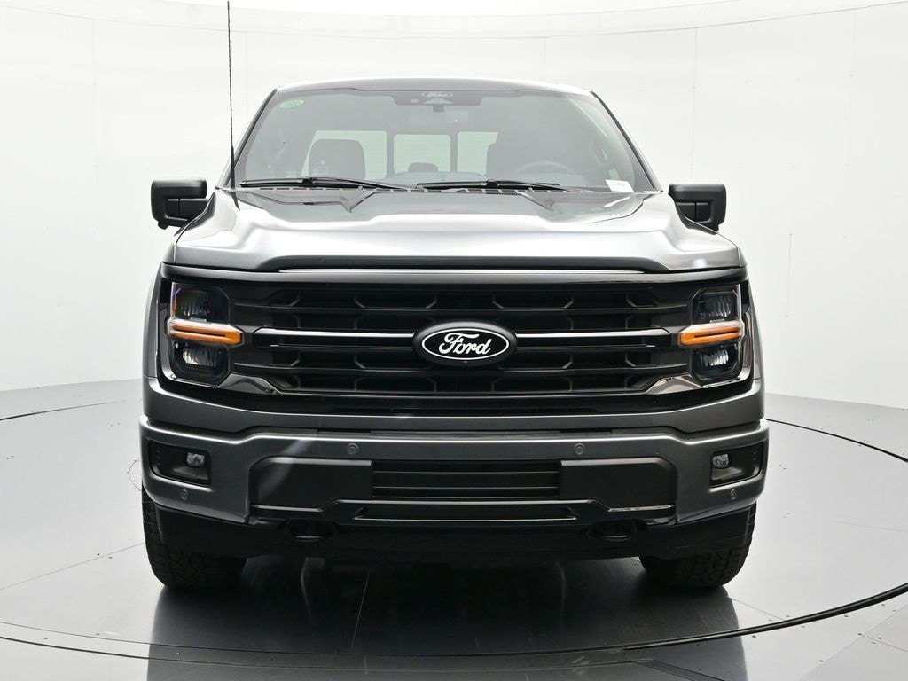 2026 Ford F-150 XLT photo 2