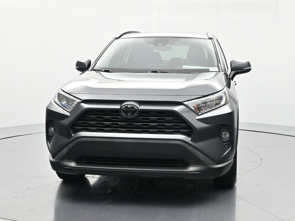 Used 2020 Toyota RAV4 XLE with VIN 2T3W1RFV4LC068236 for sale in Palatka, FL