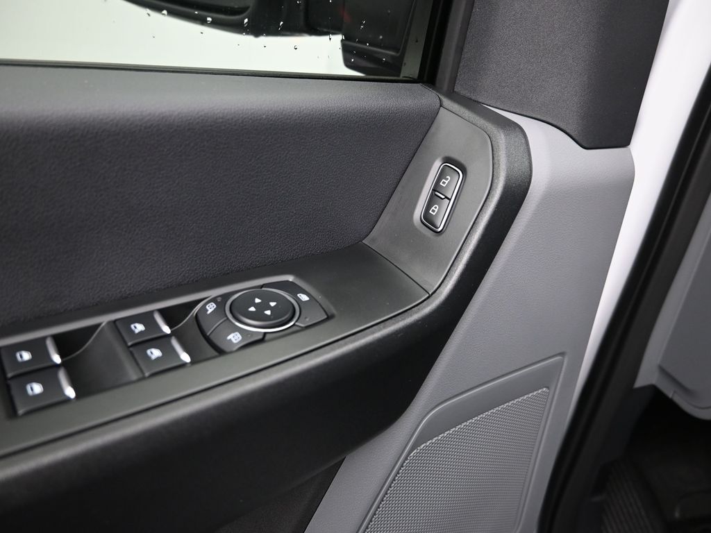 2026 Ford F-250 Super Duty XL - Photo 12