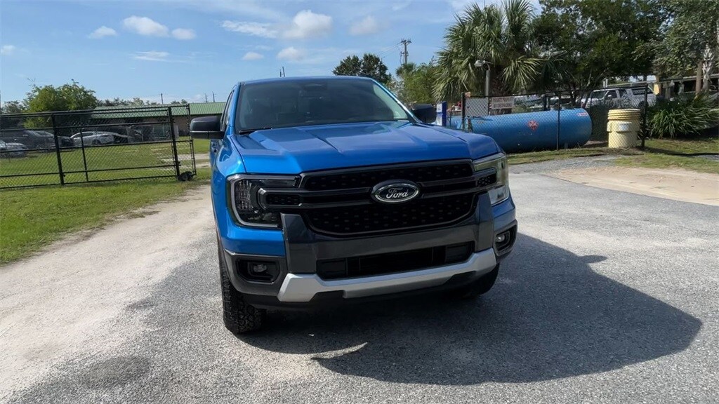 2025 Ford Ranger XLT photo 3