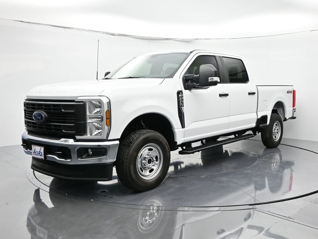 New 2026 Ford F-250 Truck Crew Cab