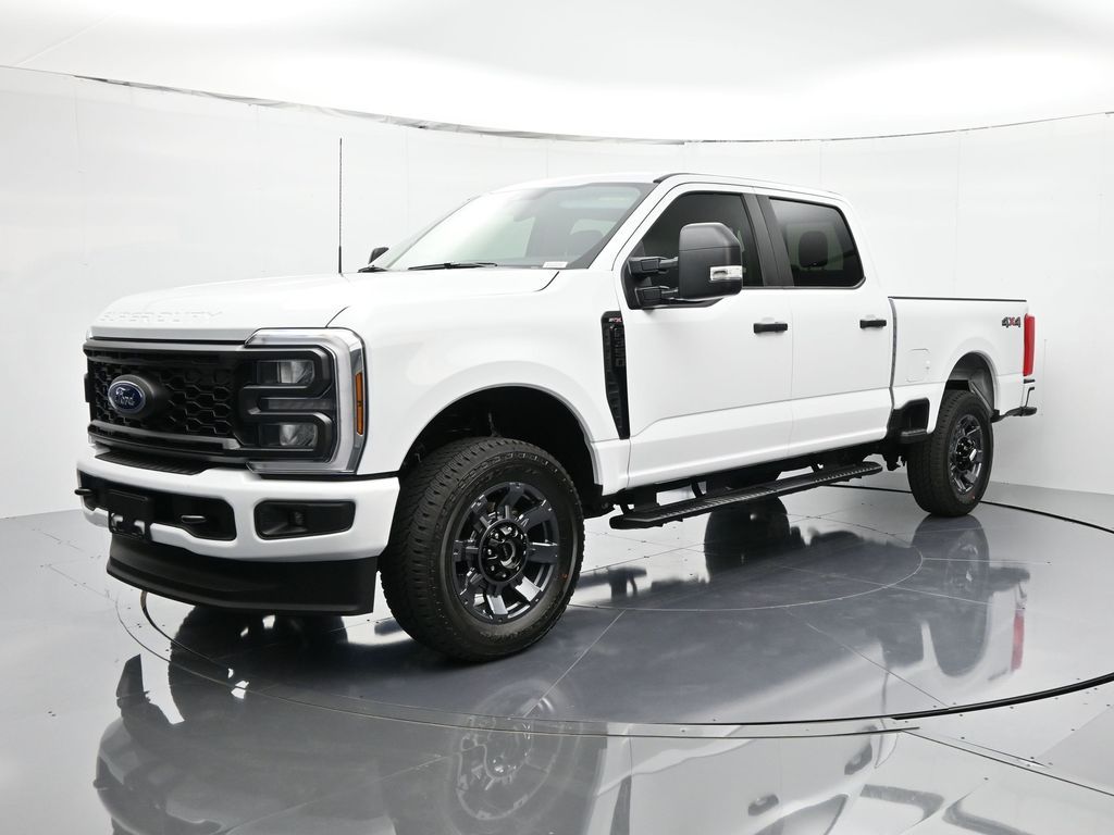 2026 Ford F-350 XL 4x4 Crew Cab 179-In DRW's photo