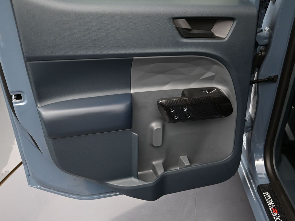 2025 Ford Maverick XLT - Photo 29