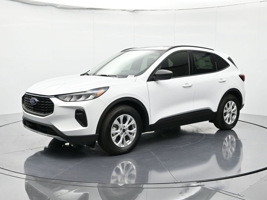 2025 Ford Escape Active's photo