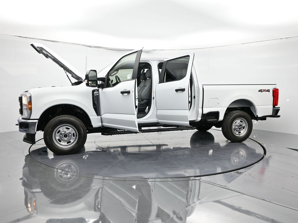 2026 Ford F-250 Super Duty XL - Photo 49