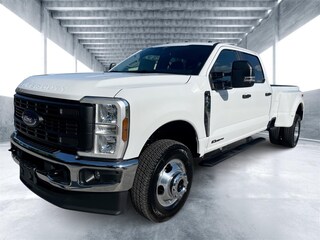 2025 Ford F-350 Truck Crew Cab