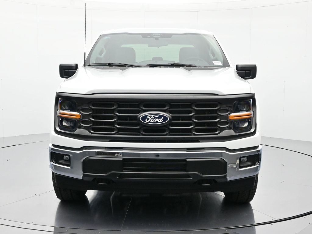 2026 Ford F-150 XL photo 3