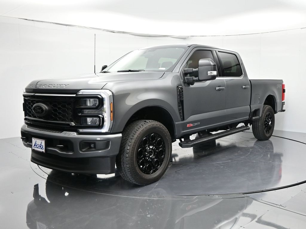 New 2025 Ford F-250 Truck Crew Cab