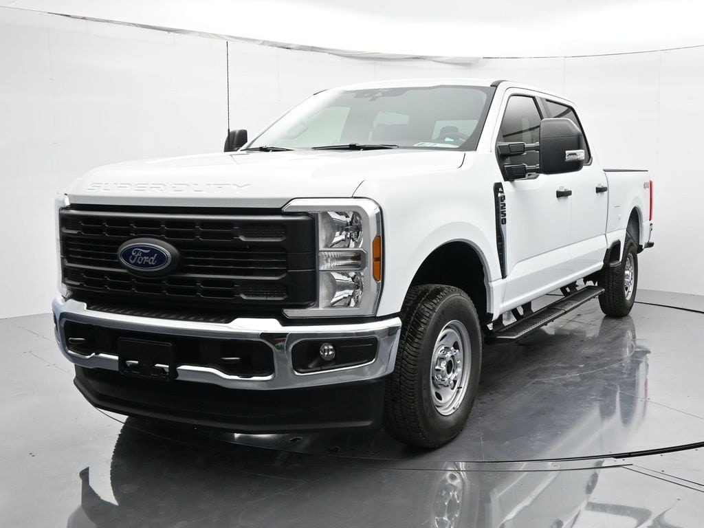 2026 Ford F-250 Super Duty XL's photo