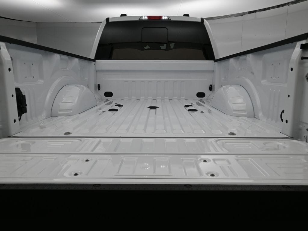 2026 Ford F-350 Super Duty Chassis Cab XL - Photo 21