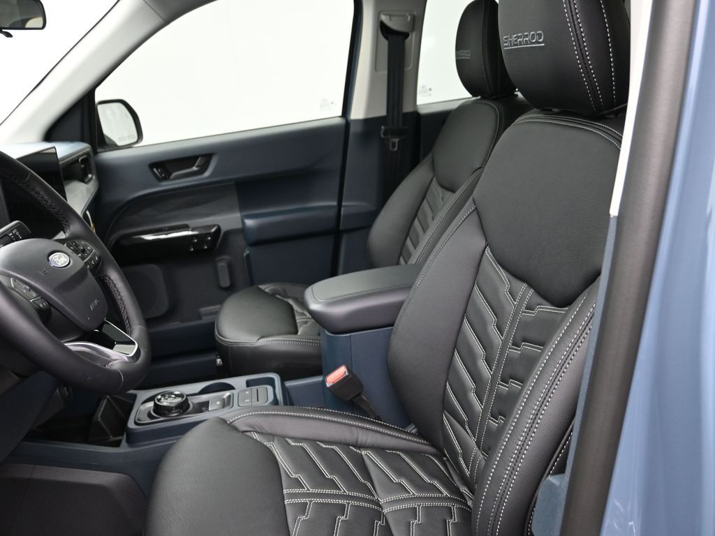 2025 Ford Maverick XLT - Photo 25