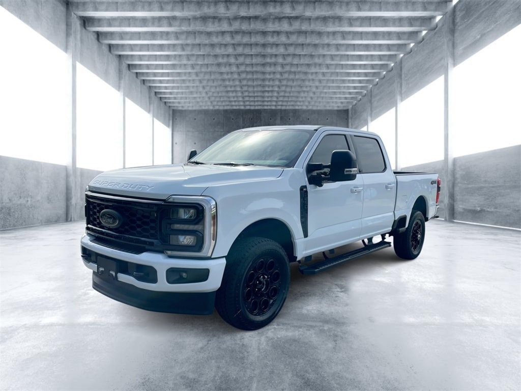 New 2025 Ford F-250  Truck Crew Cab