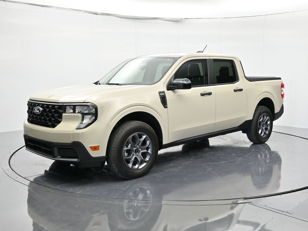 New 2025 Ford Maverick XLT Truck SuperCrew