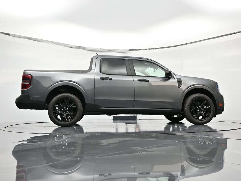 2025 Ford Maverick XLT - Photo 41