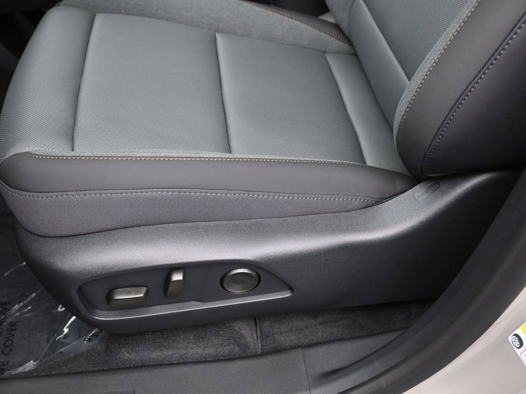 2026 GMC Terrain AT4 - Photo 15