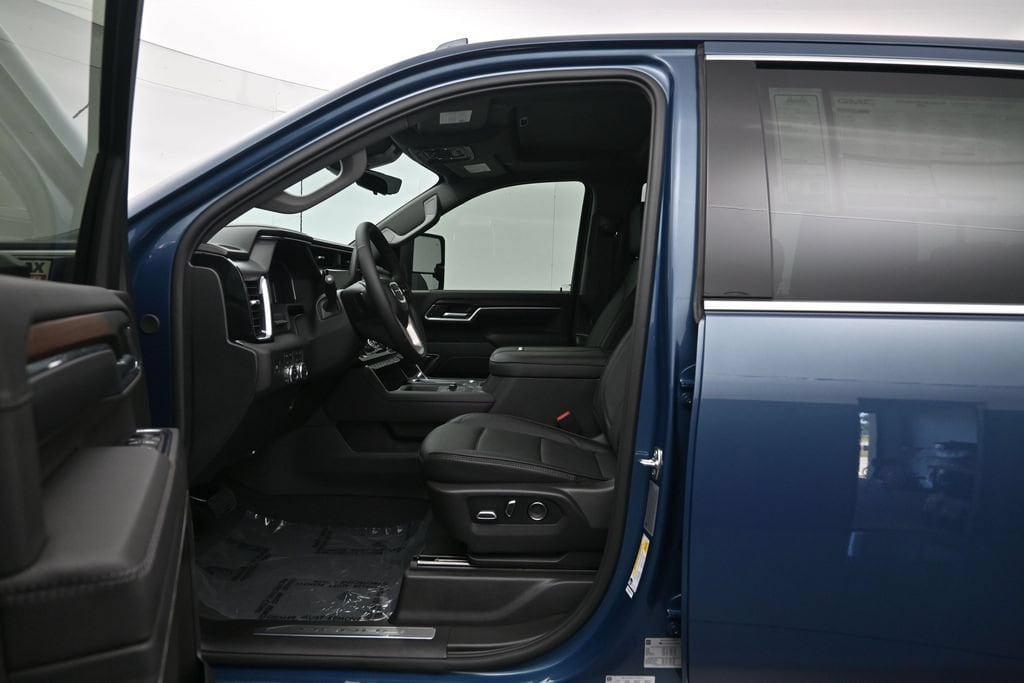 2026 GMC Sierra 2500HD Denali - Photo 24