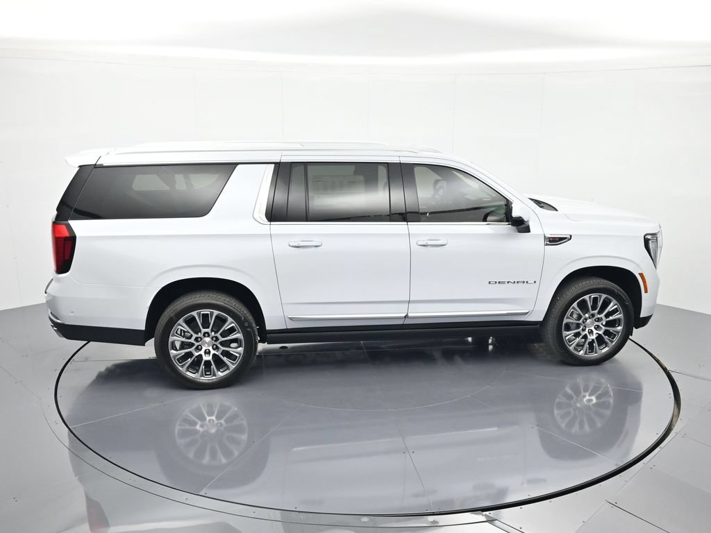 2026 GMC Yukon XL Denali - Photo 34