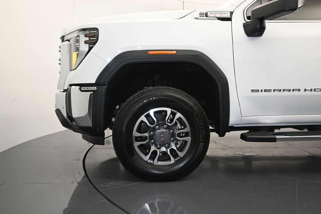 2026 GMC Sierra 2500HD SLT - Photo 9