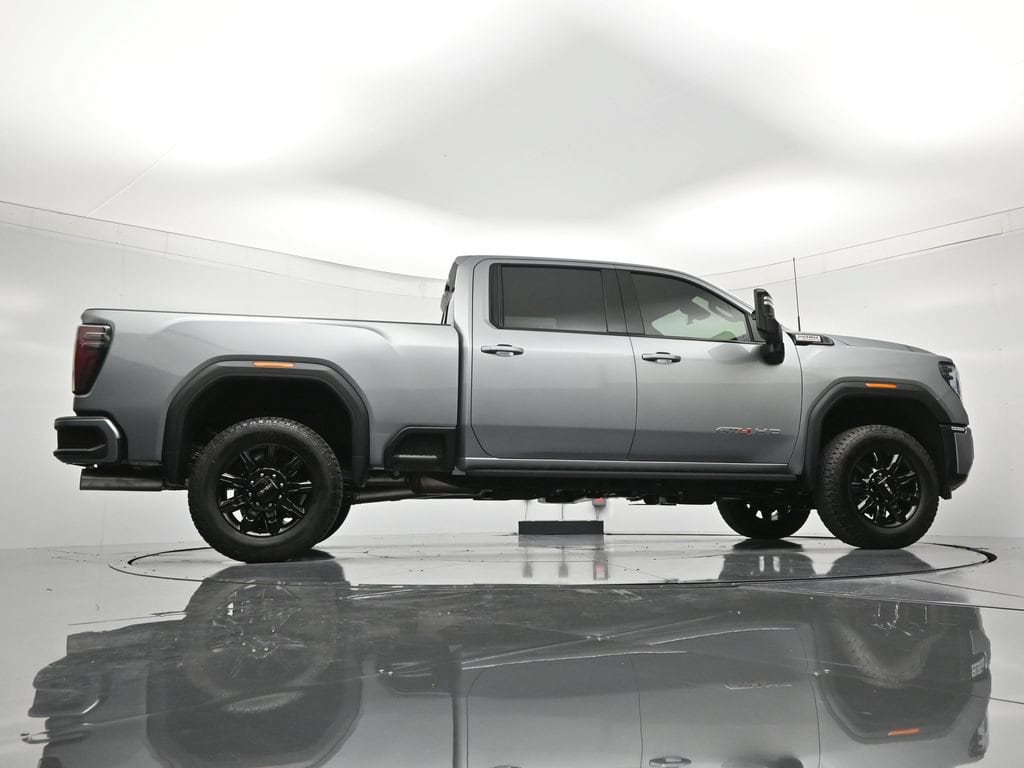 2026 GMC Sierra 2500HD AT4 - Photo 43