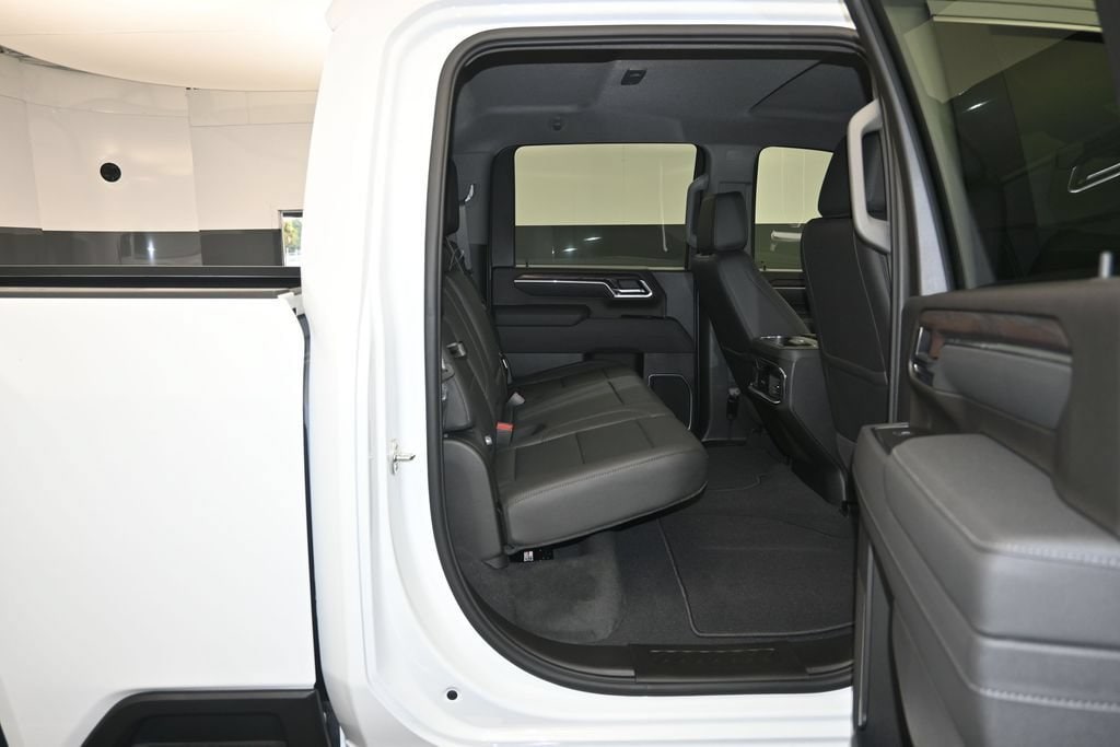 2026 GMC Sierra 2500HD SLT - Photo 26