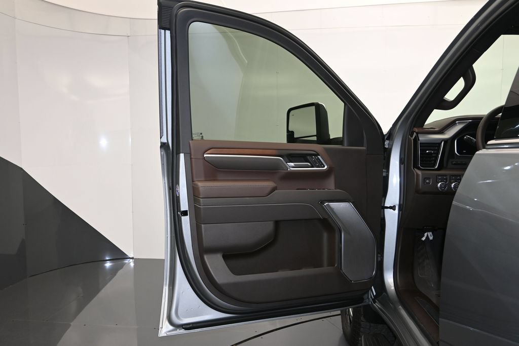 2026 GMC Sierra 2500HD Denali - Photo 10