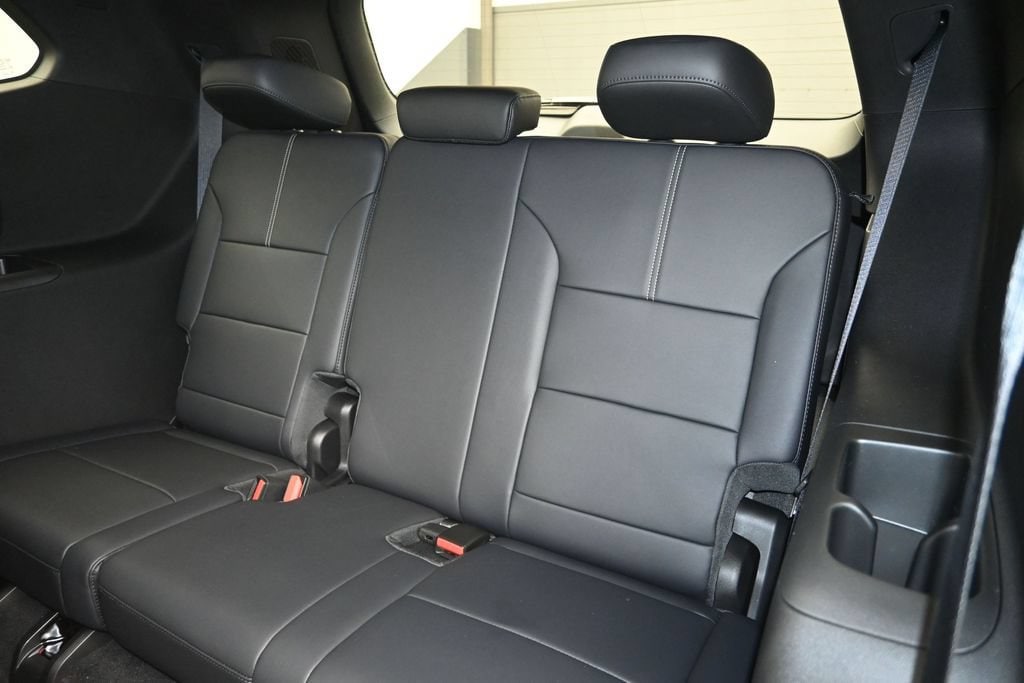 2027 GMC Acadia Elevation - Photo 24