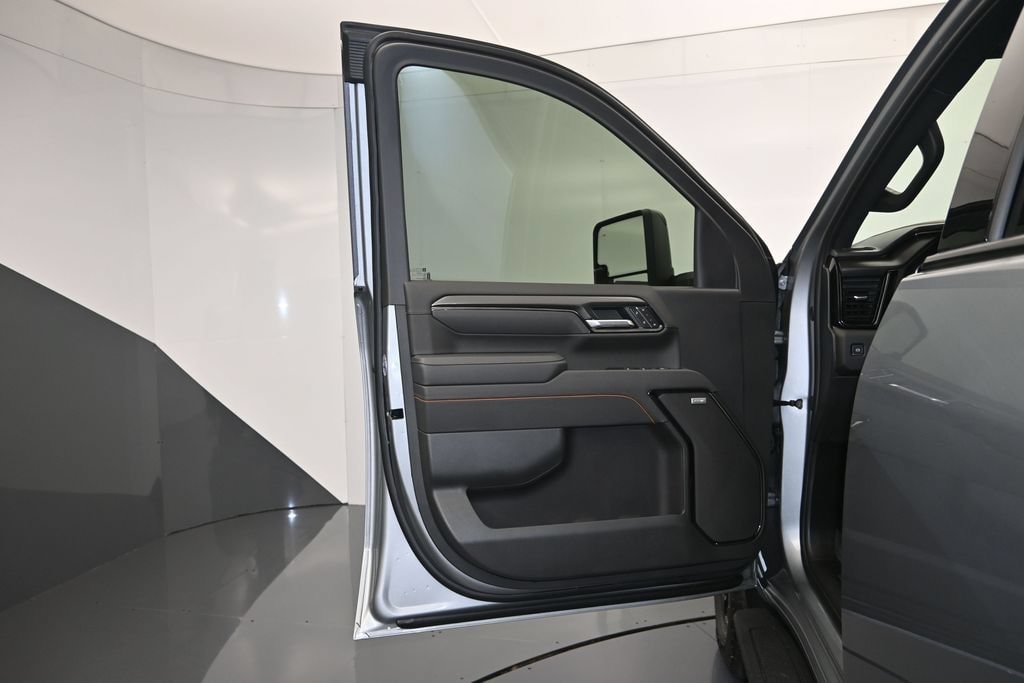 2026 GMC Sierra 2500HD AT4 - Photo 10