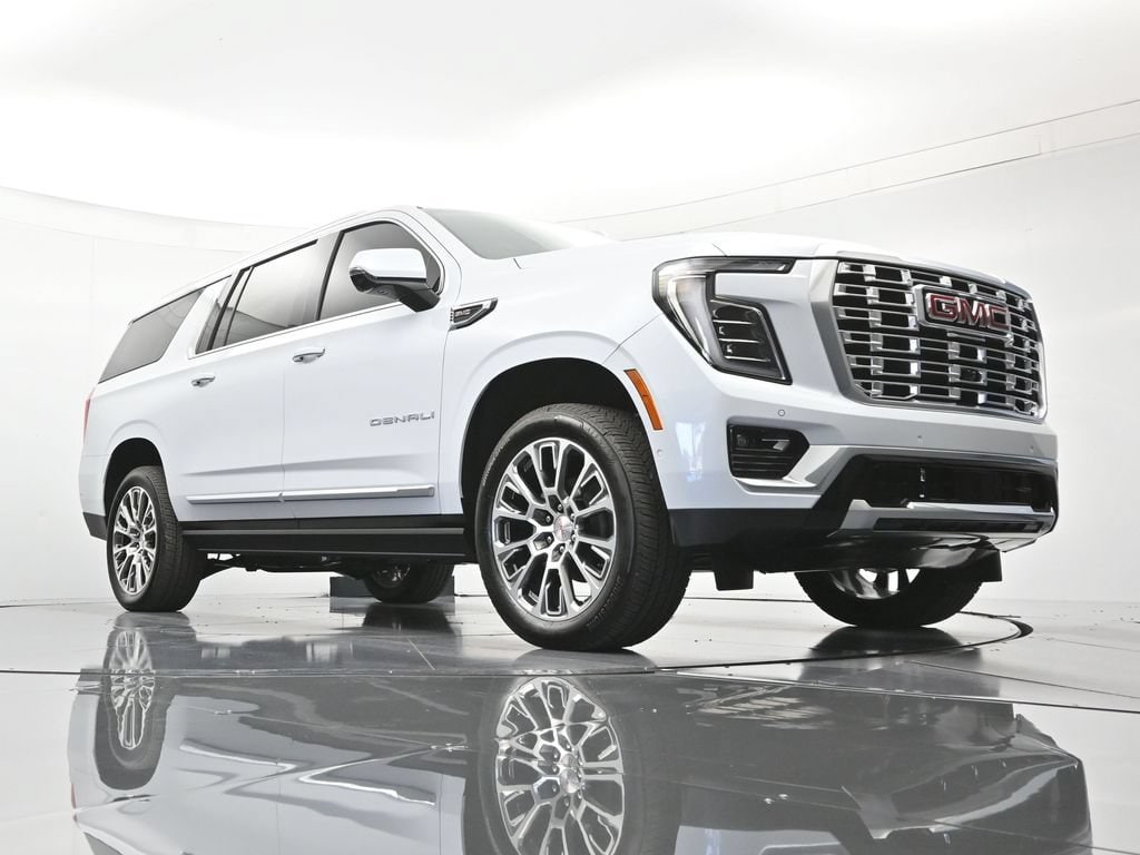 2026 GMC Yukon XL Denali - Photo 41