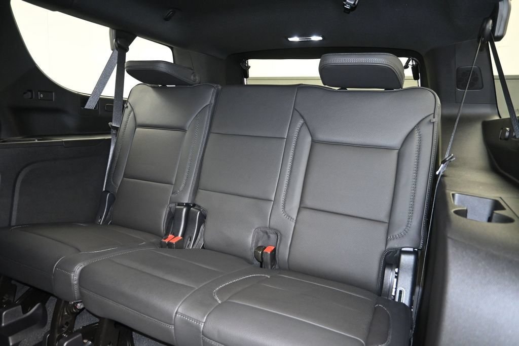 2026 GMC Yukon XL Denali - Photo 25