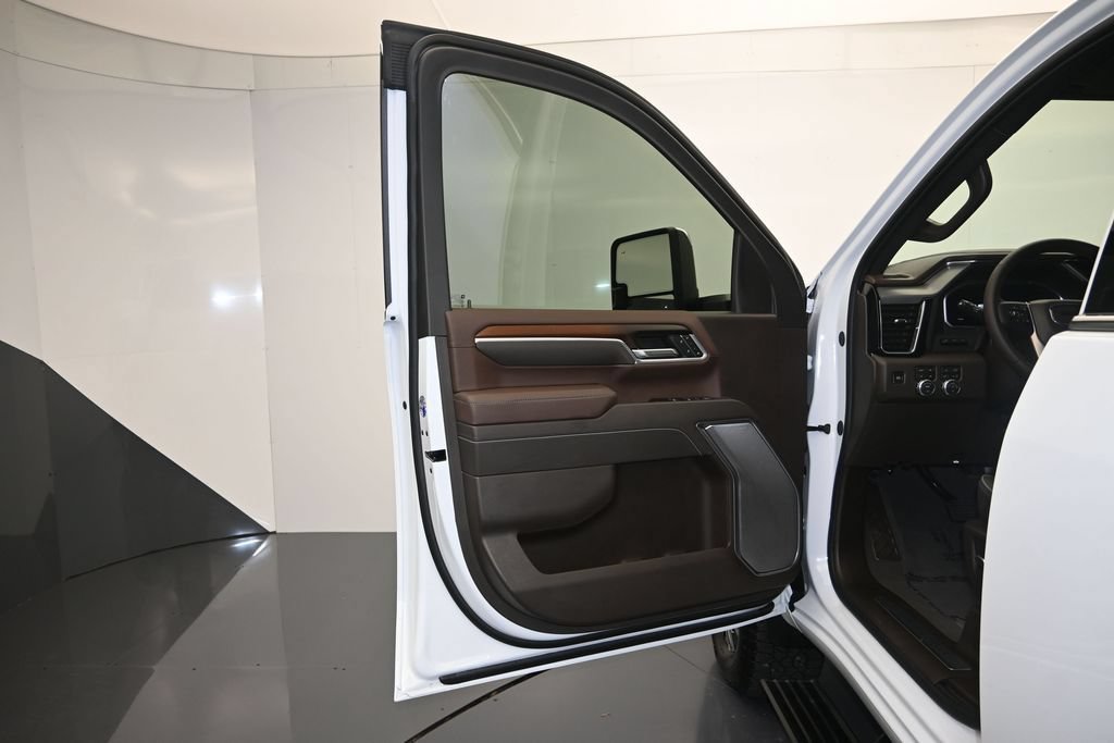 2026 GMC Sierra 2500HD Denali - Photo 10