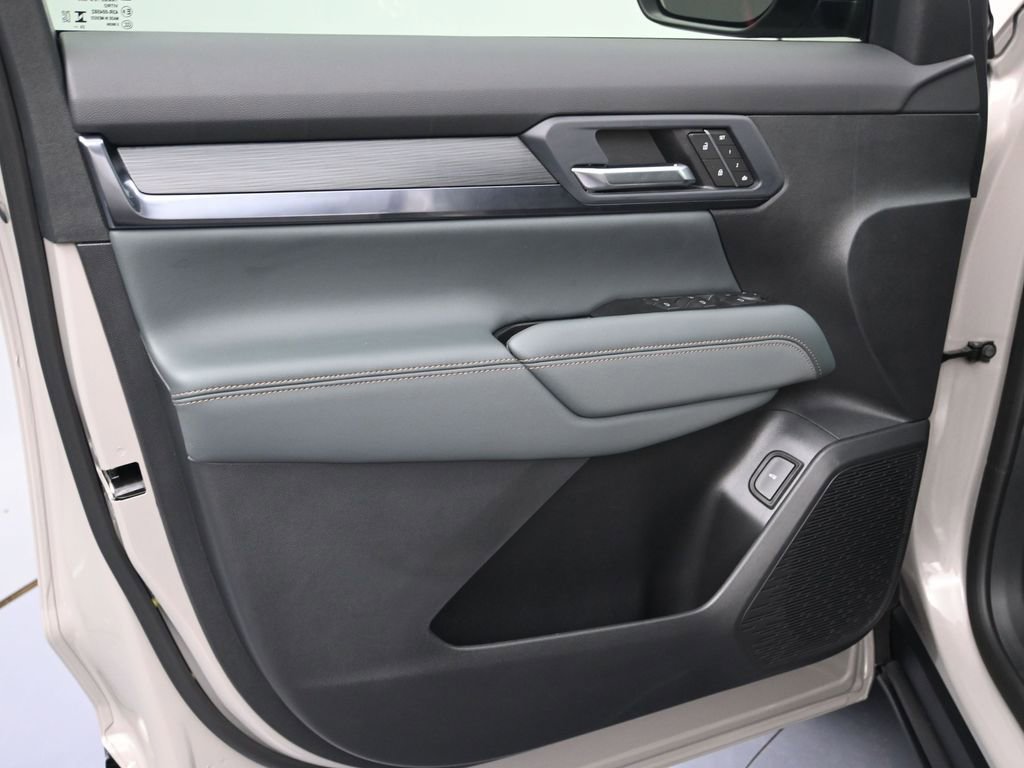 2026 GMC Terrain AT4 - Photo 10