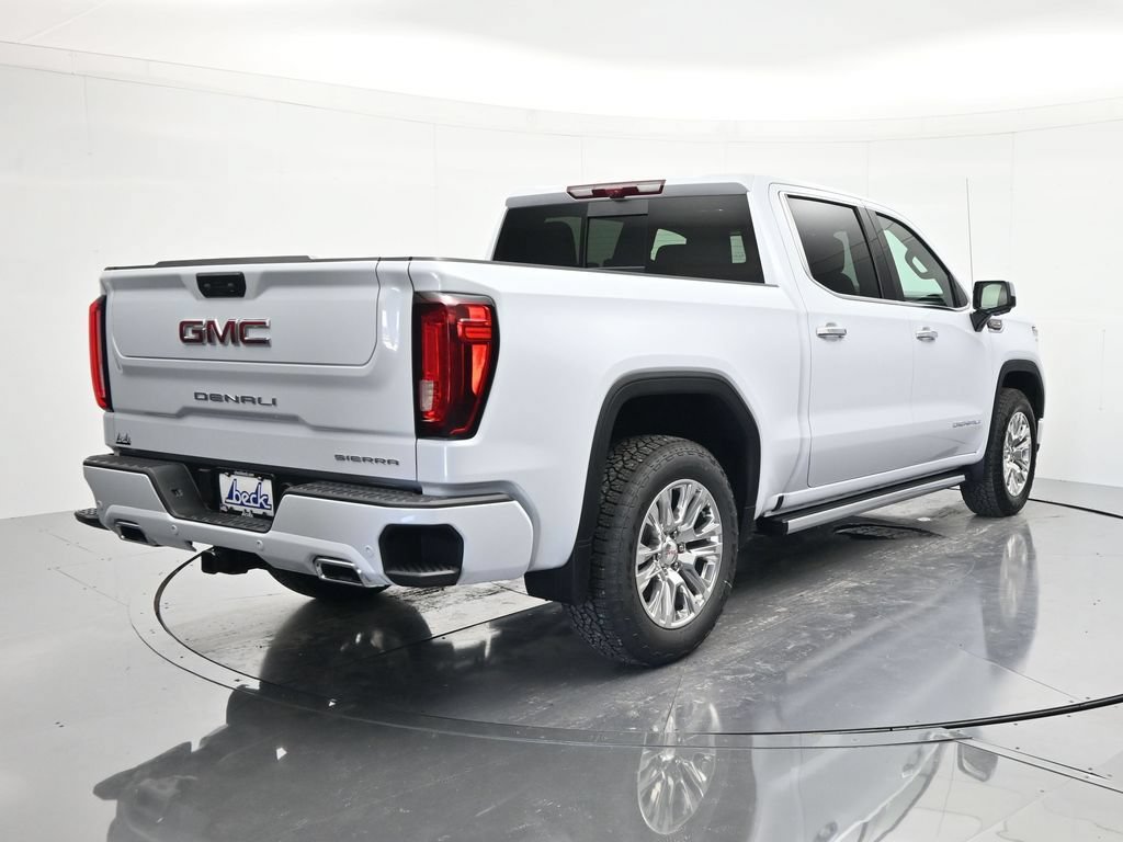 2026 GMC Sierra 1500 Denali - Photo 4