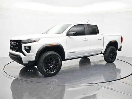 2026 GMC Canyon Elevation Truck