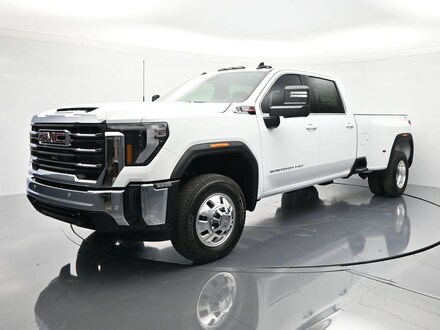 2026 GMC Sierra 3500 HD SLE DRW Truck