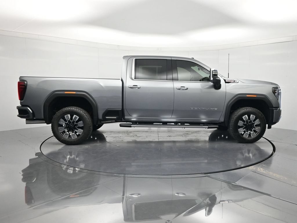2026 GMC Sierra 2500HD Denali - Photo 4