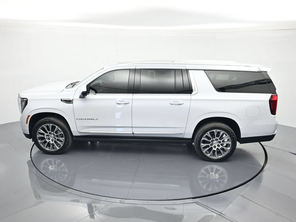2026 GMC Yukon XL Denali - Photo 38