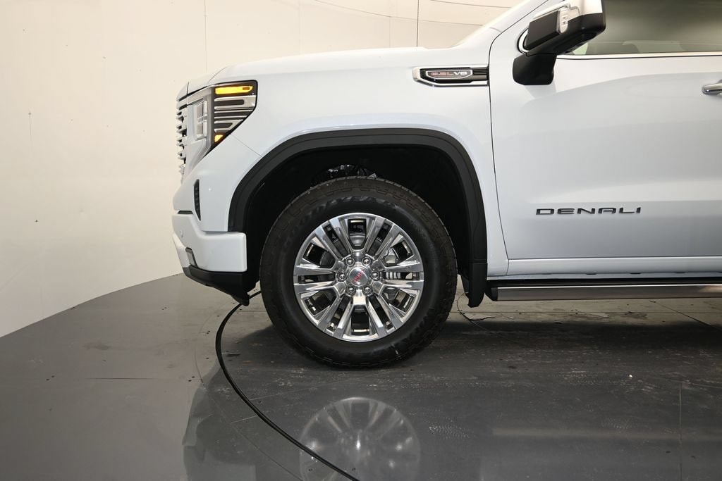 2026 GMC Sierra 1500 Denali - Photo 8